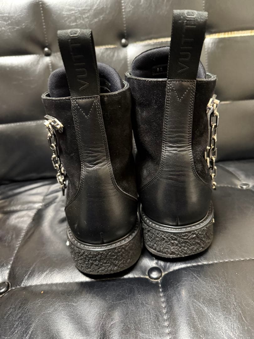 激安名作❗️ルイヴィトン　レザー×スウェード×チェーンブーツ