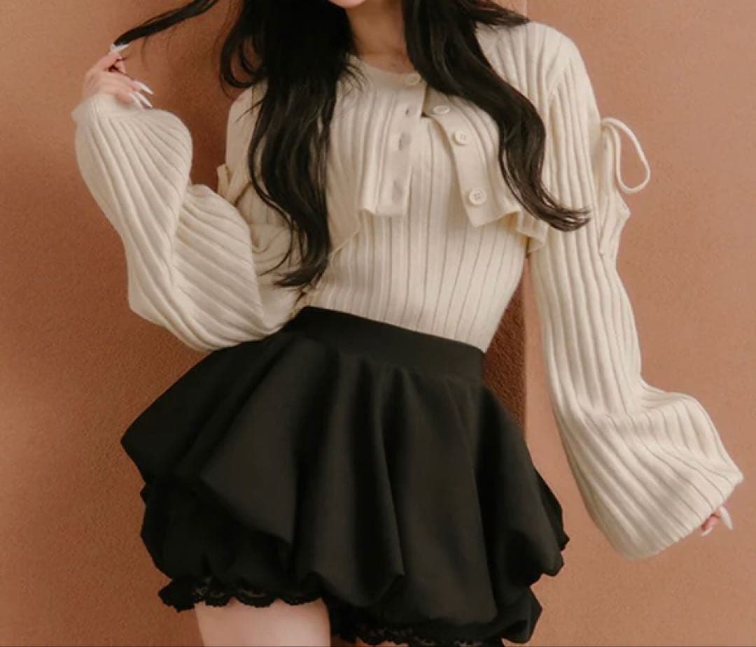 ダーリッチ ショルダーオープンアンサンブルニット アイボリー