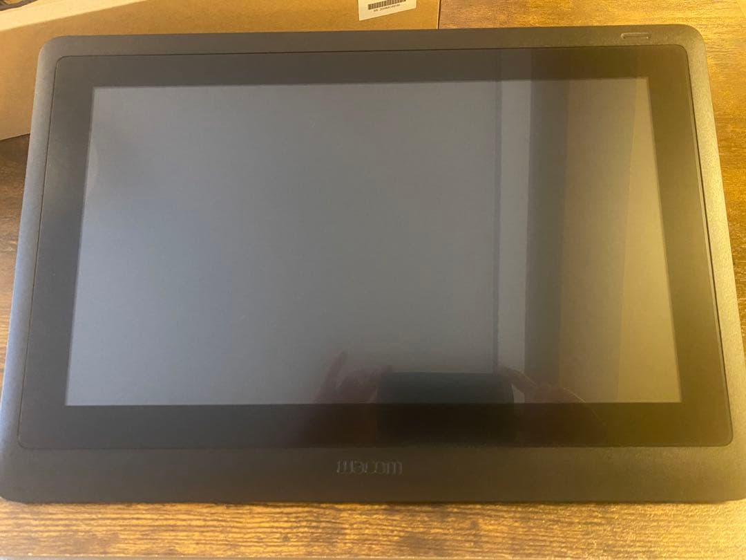 【美品】Wacom Cintiq 16 液晶ペンタブレット本体　保護フィルム付き