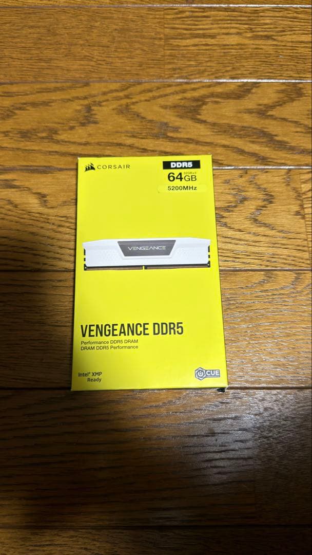 CORSAIR DDR5 64GB 5200MHのうちの1枚32GB