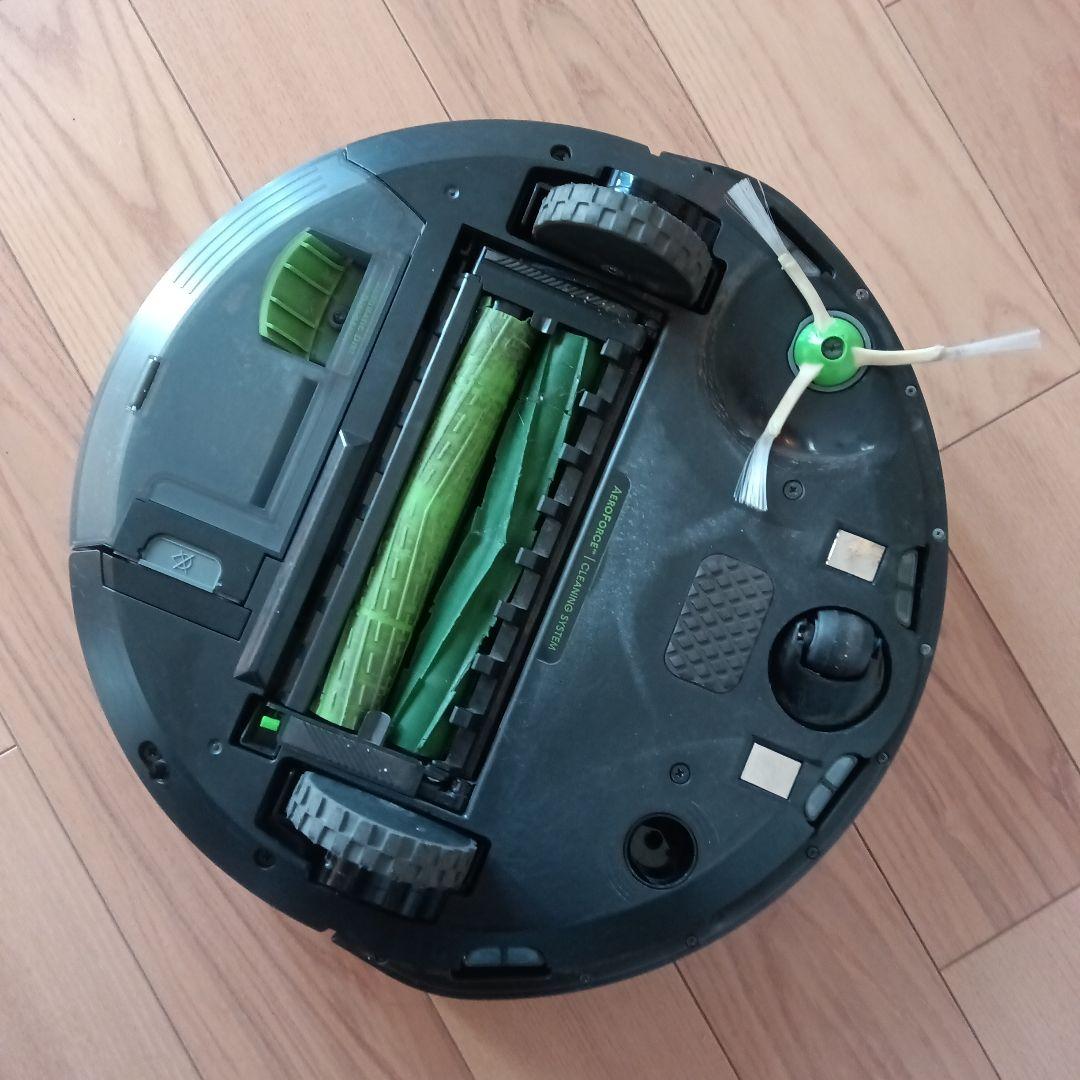ジ*ー様 ルンバ　i3 クリーンベース　ロボット掃除機本体 自動排出機能付