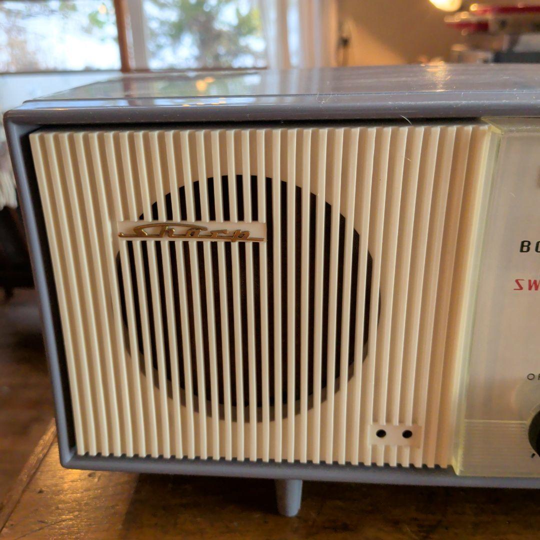 ちこちゃんさま専用　レトロ　SHARP真空管ラジオ UD-30