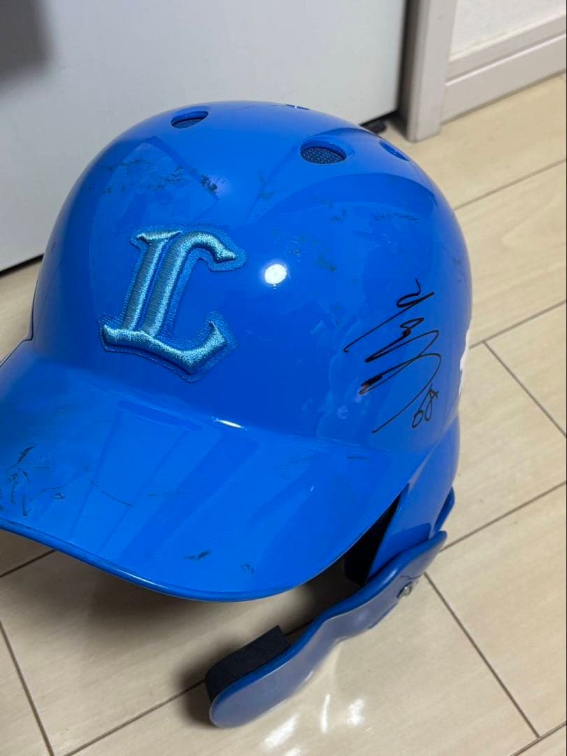 よ*ー様 埼玉西武ライオンズ 岸潤一郎 直筆サイン入りヘルメット