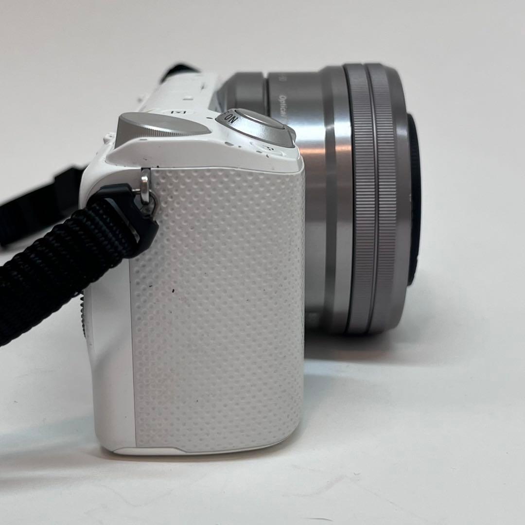 ソニー　NEX-5R 充電器付き