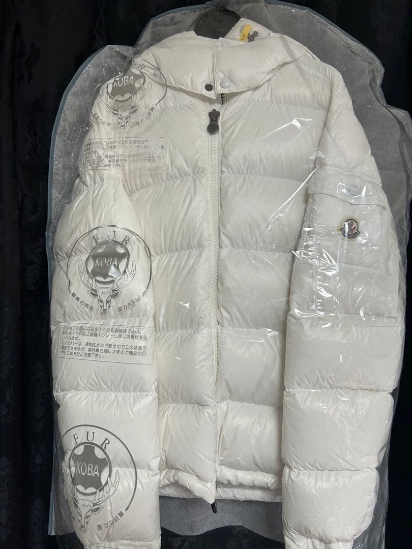 25年モデル　モンクレール　ホワイトダウン　size3