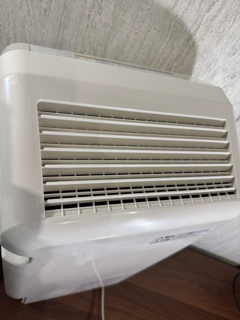 即日発送　美品　Panasonic 空気清浄機 F-VX40H3