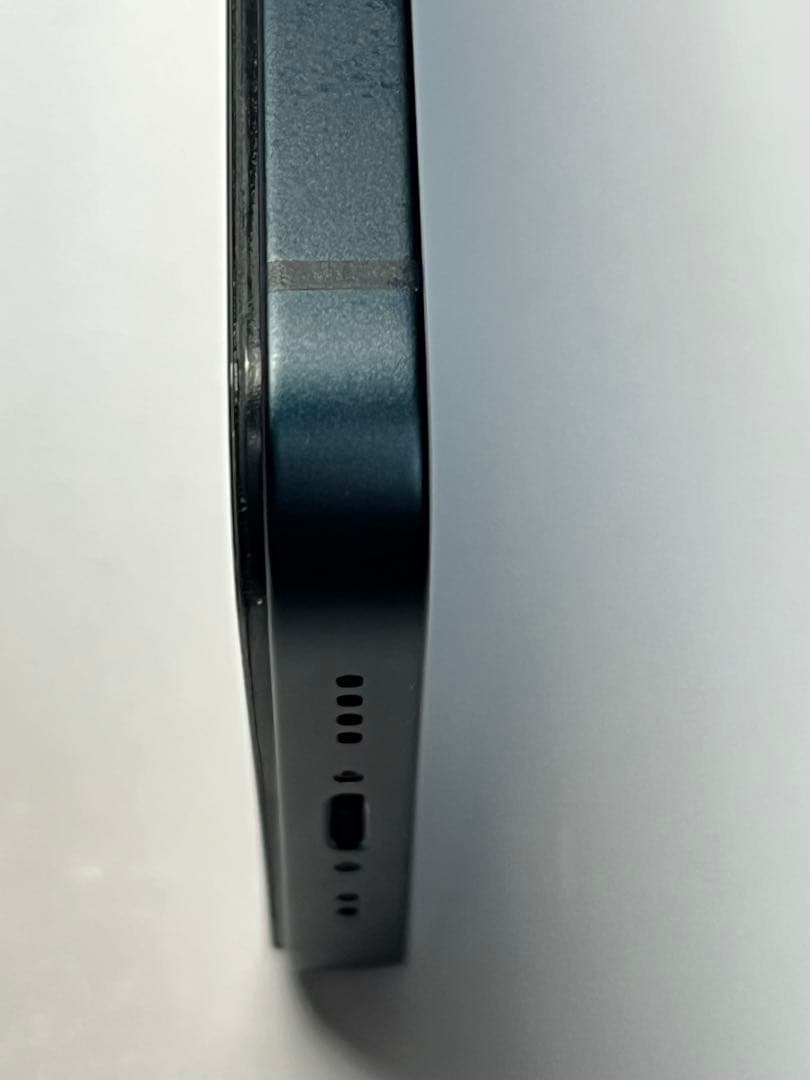 iPhone 13mini256GB SIMフリー　　ジャンク品扱い