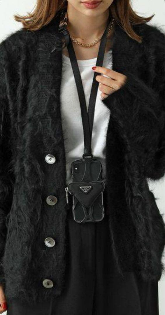 【未使用品】プラダ　ReNylon スマホホルダー　ショルダー　ミニポーチ付