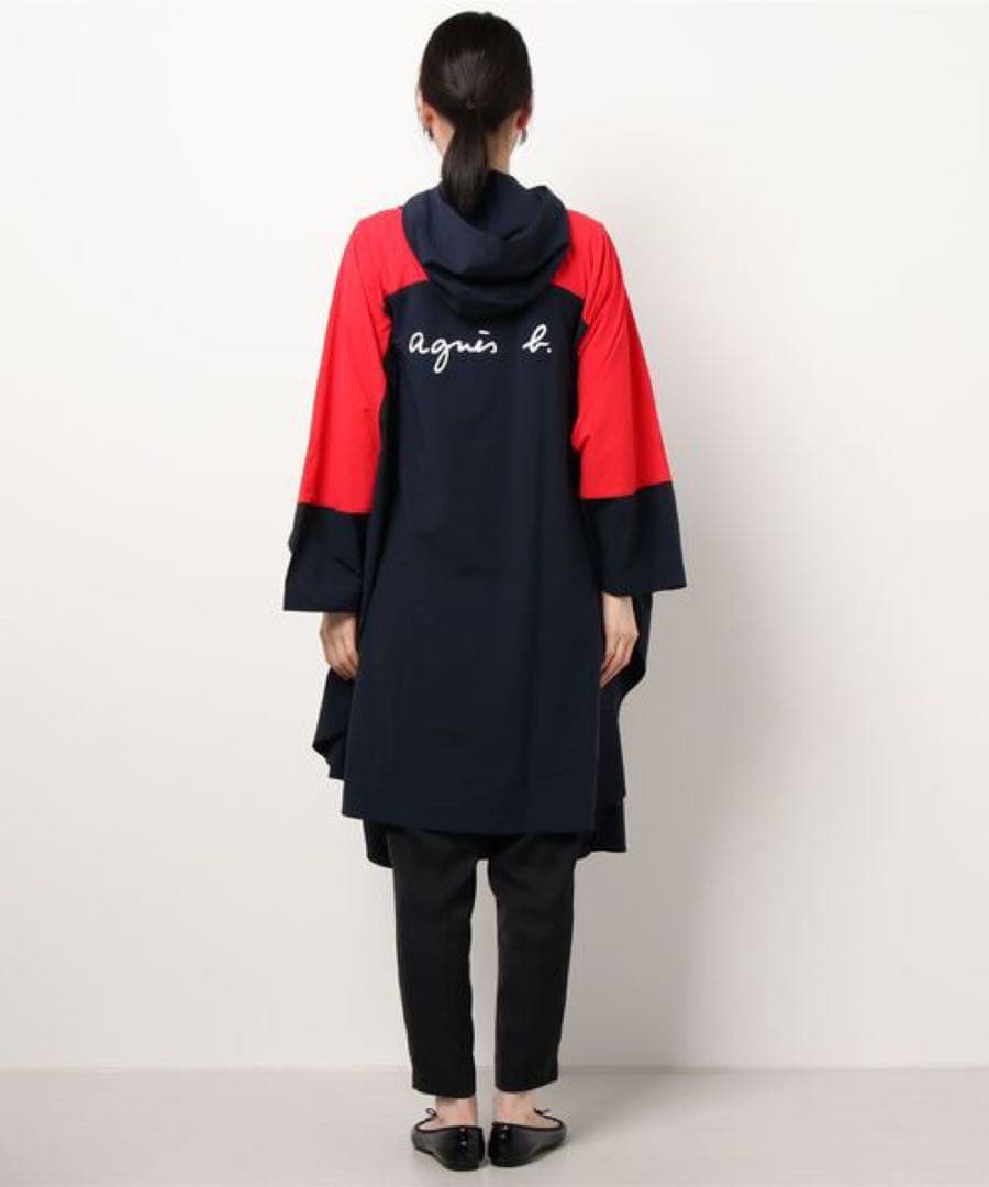 新品未使用タグ付き。アニエスベー × アリーナ レインポンチョ