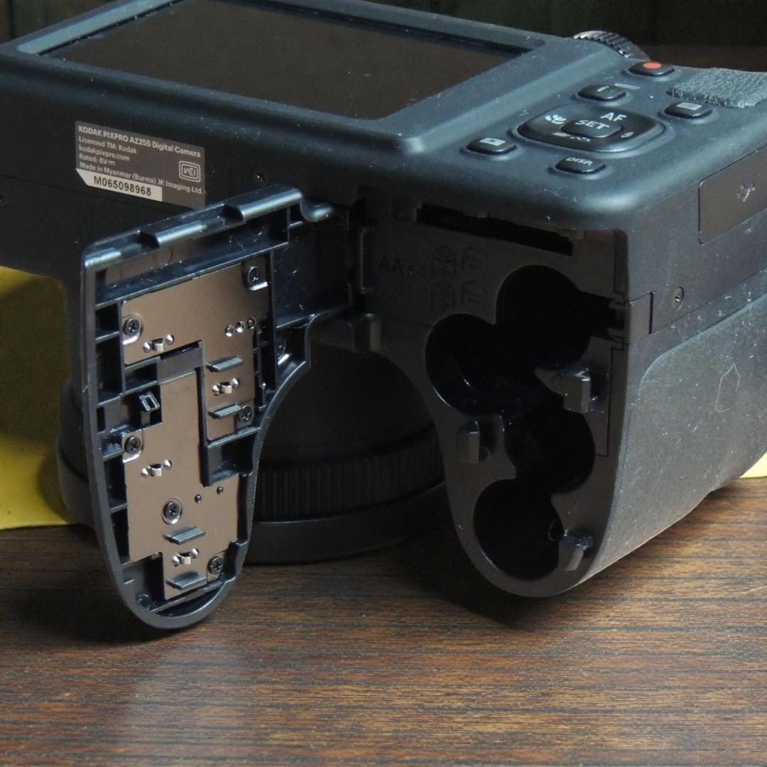 KODAK PIXPRO AZ255 デジカメ 単三電池 1676万画素