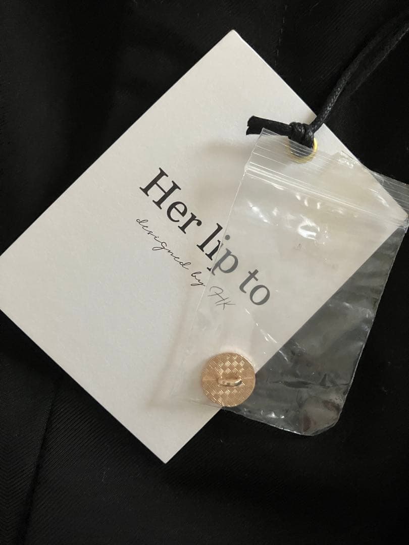 新品タグ付きCarette Belted Twill Shortsベルト付