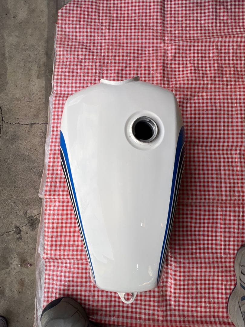 YAMAHA RZ250 タンク ホワイト/ブルー　にー