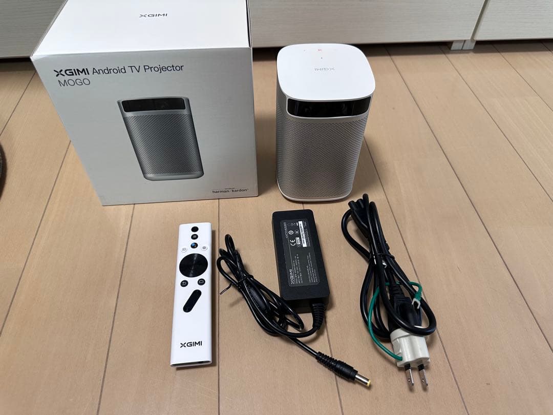 りりあ【極美品】XGIMI MOGO Android TV プロジェクター