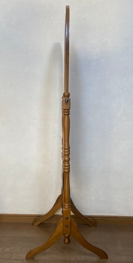 【新品/送料込み】クラシック 木製スタンドミラー 脚付き 姿見