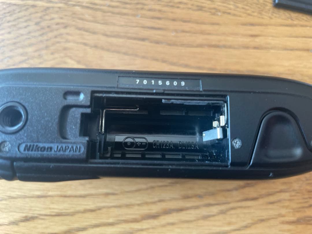 Nikon AF600 コンパクトフィルムカメラ　動作確認済　新品電池付