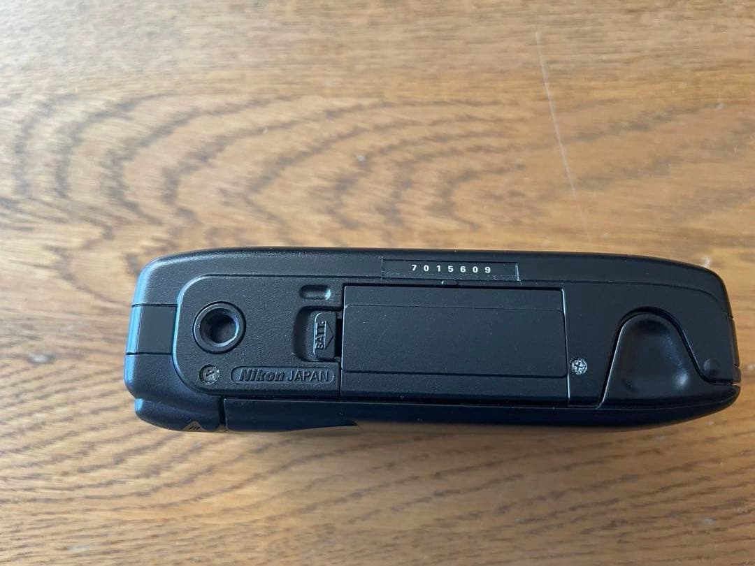 Nikon AF600 コンパクトフィルムカメラ　動作確認済　新品電池付