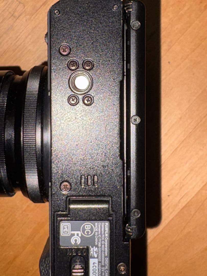 デジタルカメラ FUJIFILM X-30