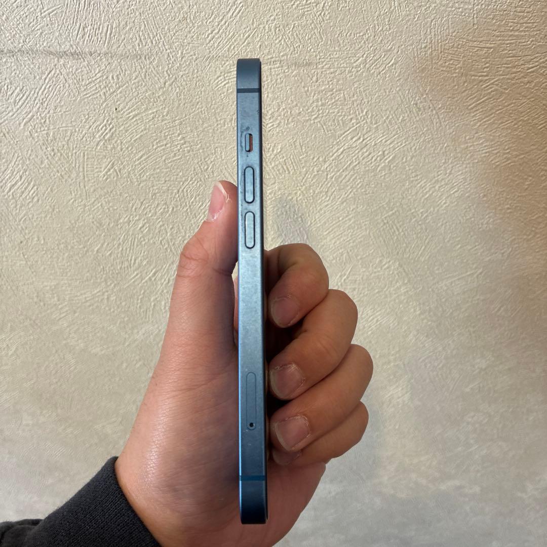 Apple iPhone 13 青色 本体　128GB