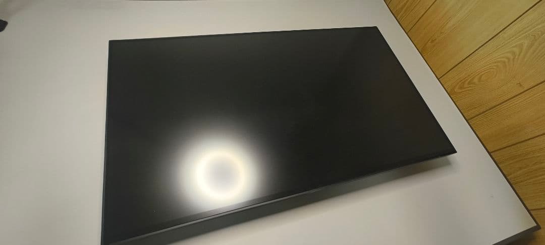 HP OMEN27u 4K144Hzモニター