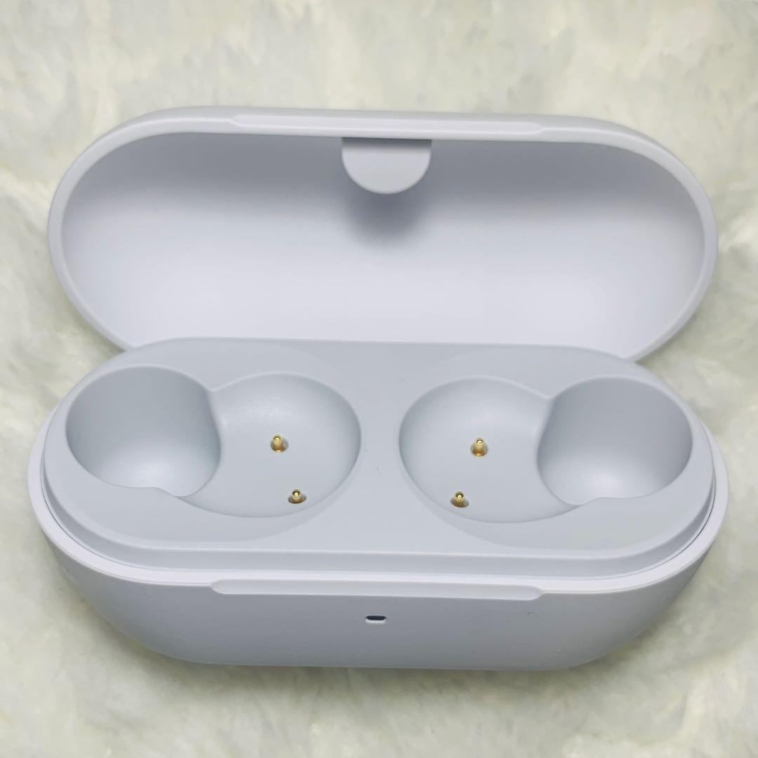 美品 SONY WF-C710N ホワイト 充電ケース 1