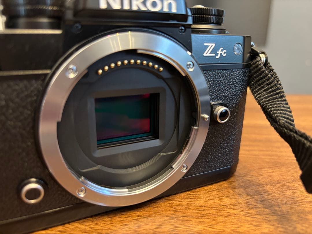 Nikon Z fc DX 16-50mm レンズ付き