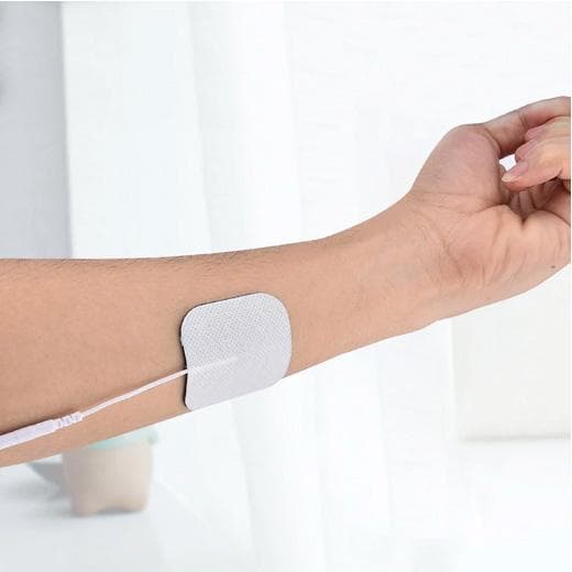 粘着ゲルパット　EMS 電極　低周波　アクセルガード交換用 100枚