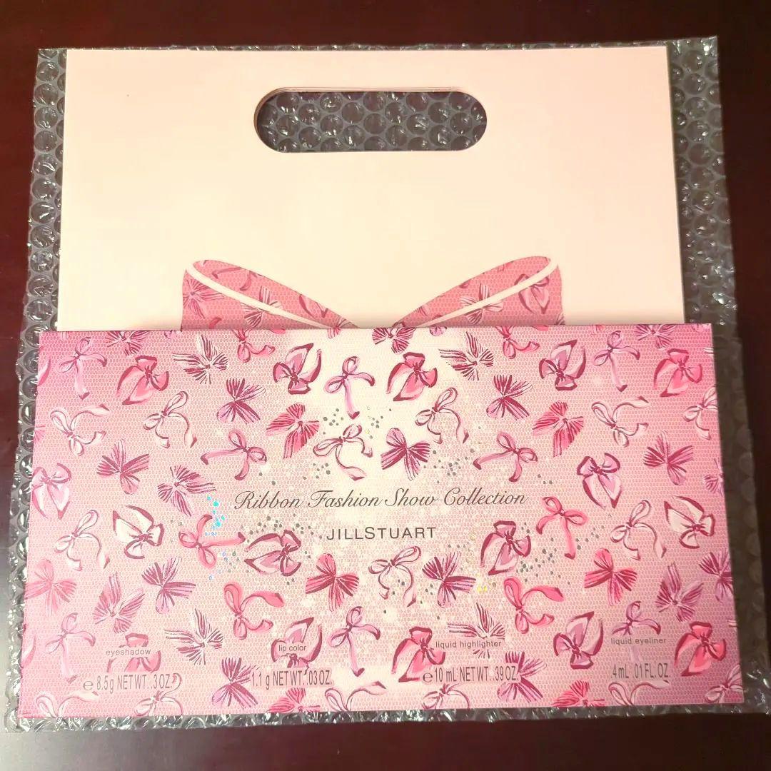 ☆新品未開封☆ショッパー付☆ジルスチュアート クリスマスコフレ 2025