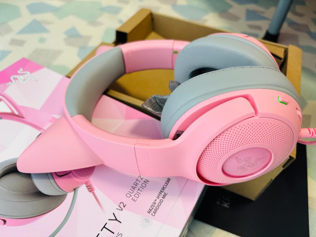 【新古品】Kraken Kitty V2 USBヘッドホン 猫耳ピンク ライト有