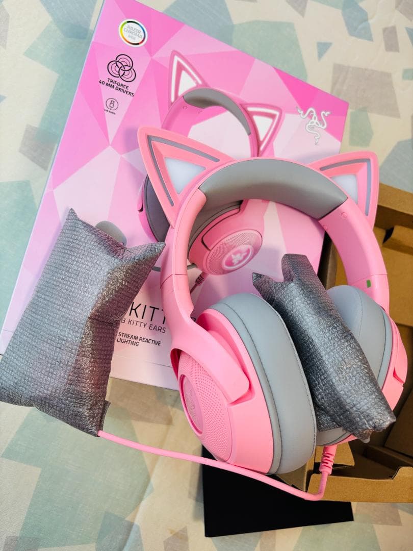 【新古品】Kraken Kitty V2 USBヘッドホン 猫耳ピンク ライト有