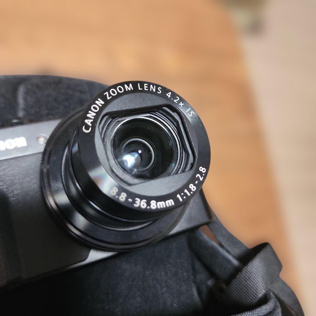 り*ん様 Canon PowerShot G7X Mark II 本体と充電器バ