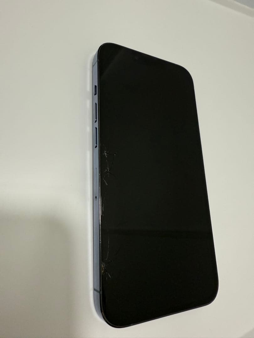 大値下げ！Apple iPhone 13 Pro グラファイト