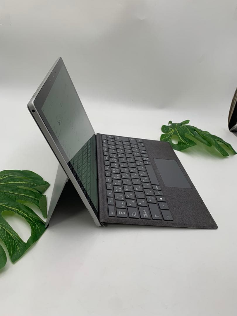 Pro 7 Core i7 1065G7 プロセッサー 1.3GHz/16GB/