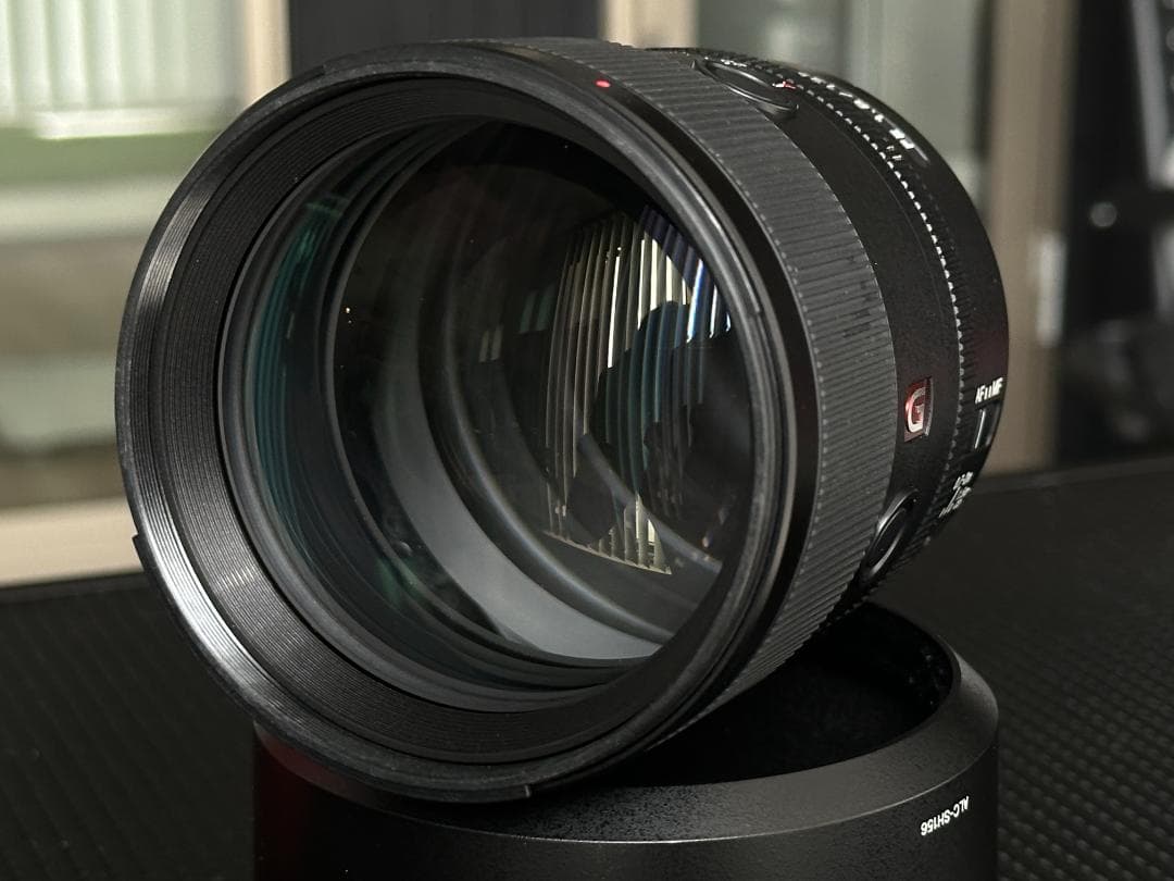 新品同様　SONY FE 135mm F1.8 GM レンズ