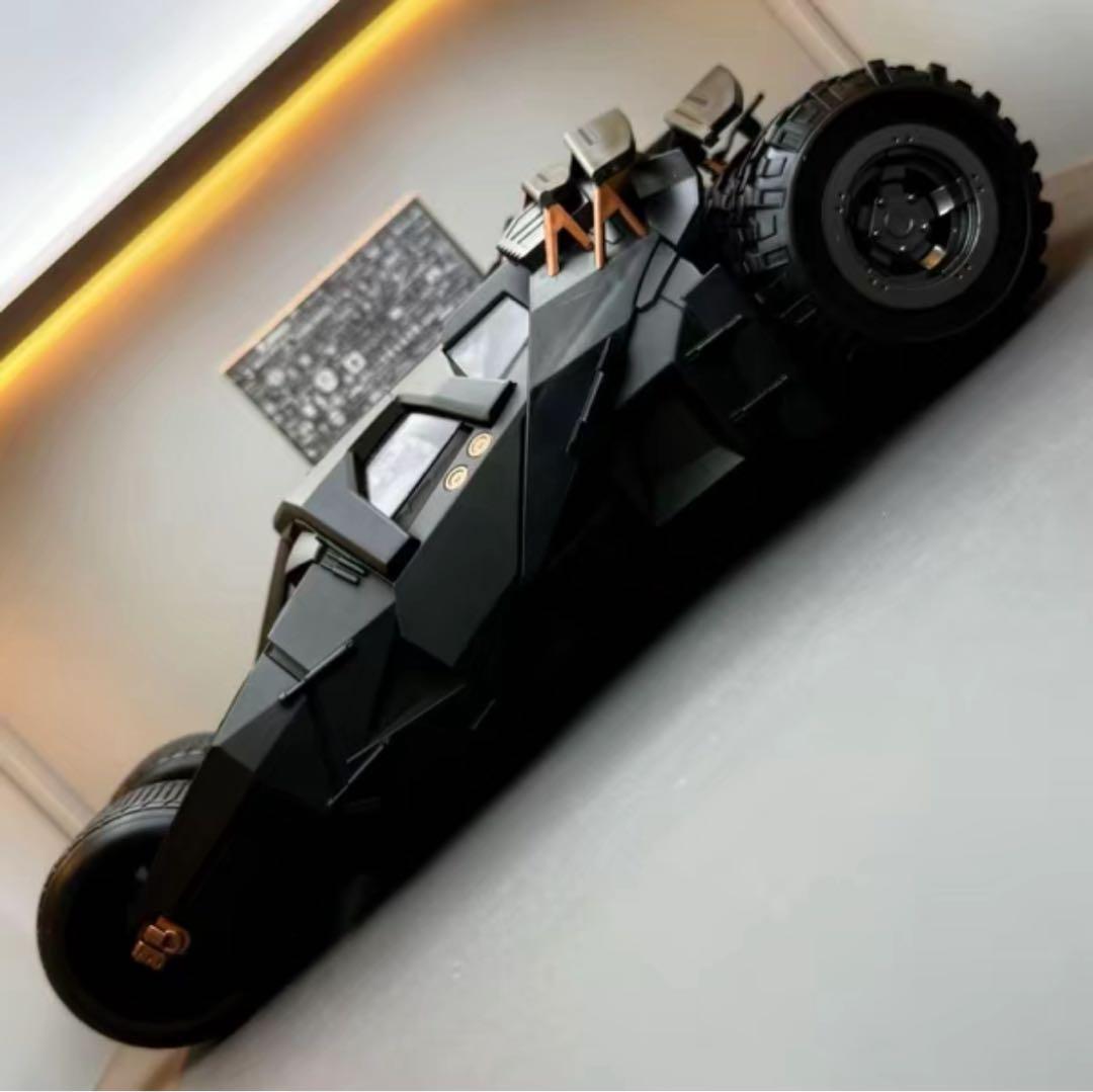1/18 バットモービル バットマン ビギンズ　合金車　ミニカー