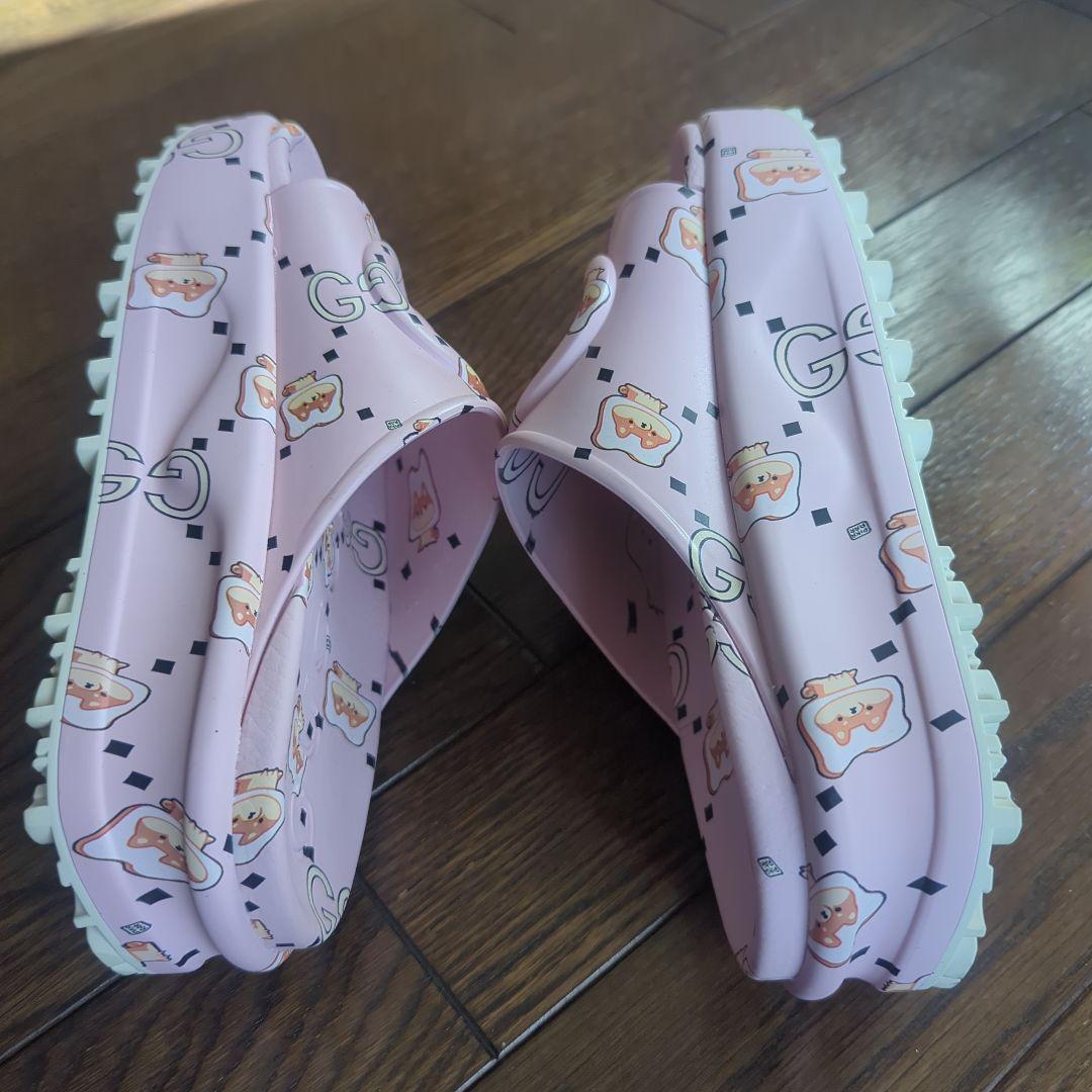 専用GUCCI犬イラスト ピンク スライドサンダル