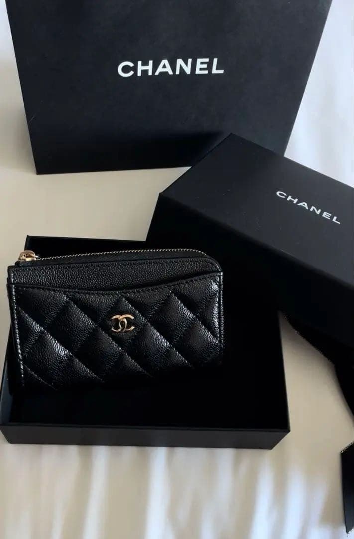 CHANEL クラシック ジップ カードケース　ブラック