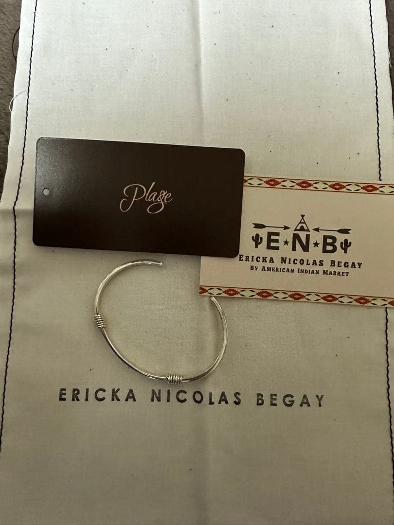 SHOP momentです。