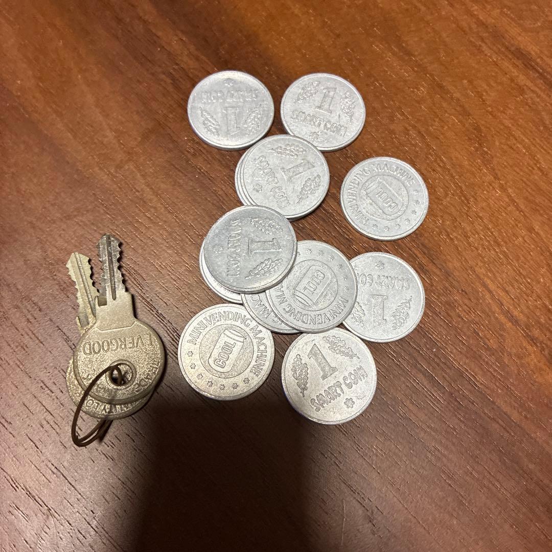 Apiceミニ自販機型冷蔵庫