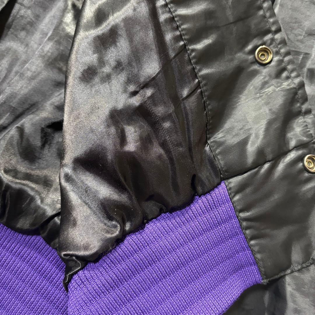 み様　NBA G-III LAKERS レイカーズ　スタジャン　デカロゴ　黒　L