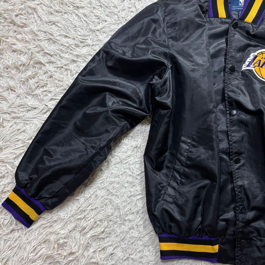 み様　NBA G-III LAKERS レイカーズ　スタジャン　デカロゴ　黒　L