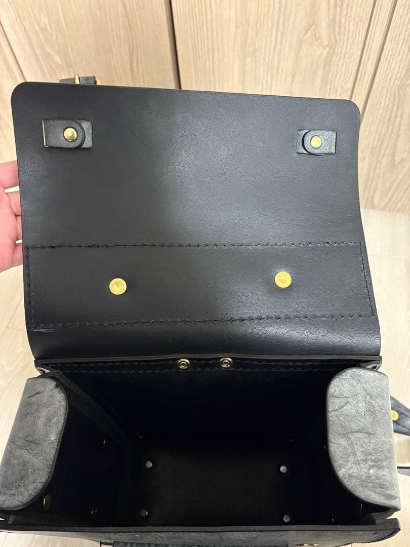 HERZ ヘルツ　ガロンリュック　限定色　アラスカブラック