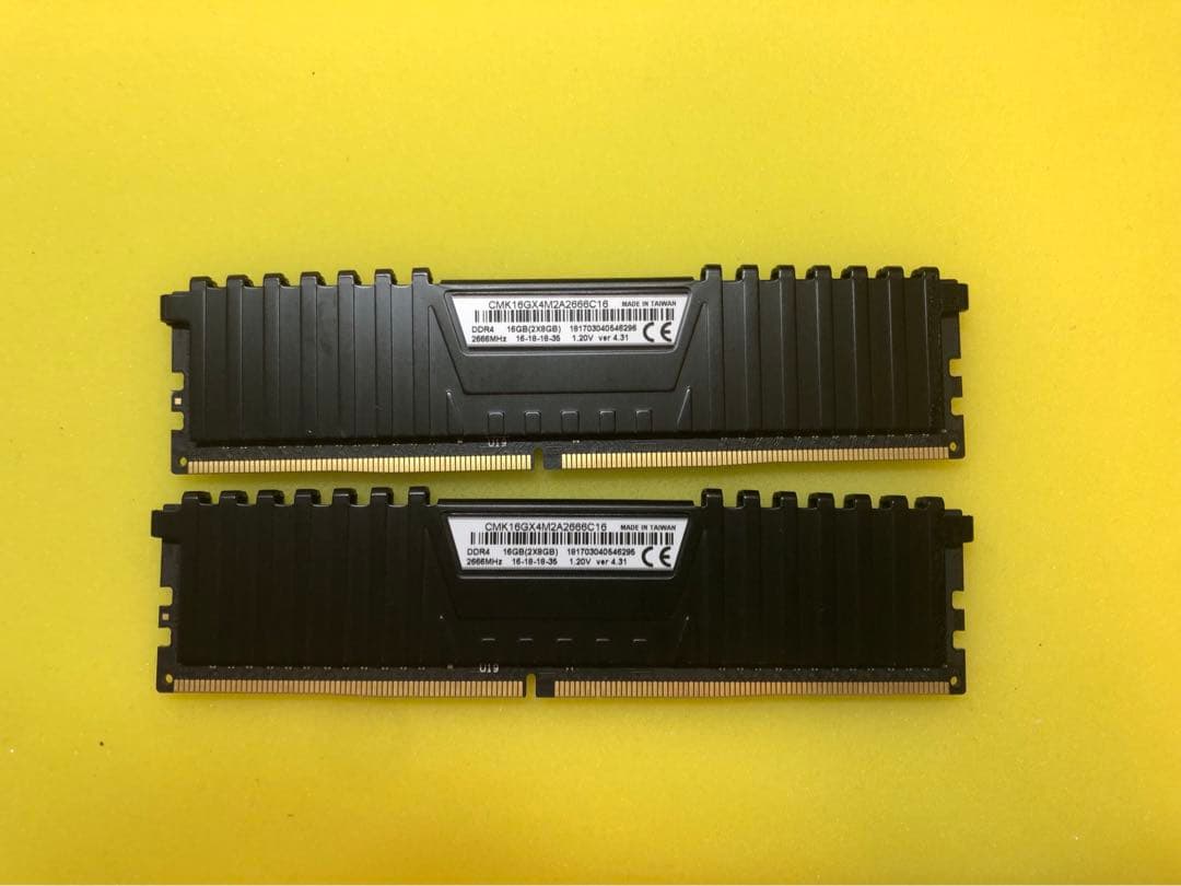 【動作品/テスト済み】CORSAIR DDR4-2666 16GB(8GB2枚)