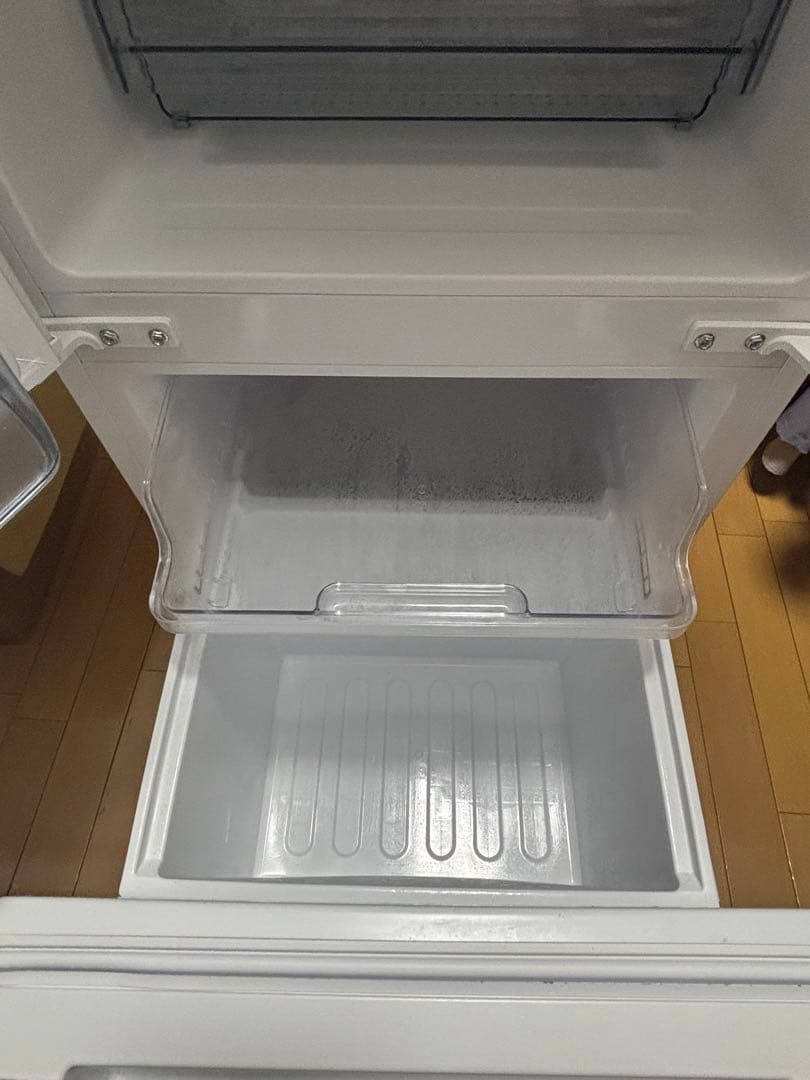 SHARP 冷蔵庫 SJ-D18J-W 179L