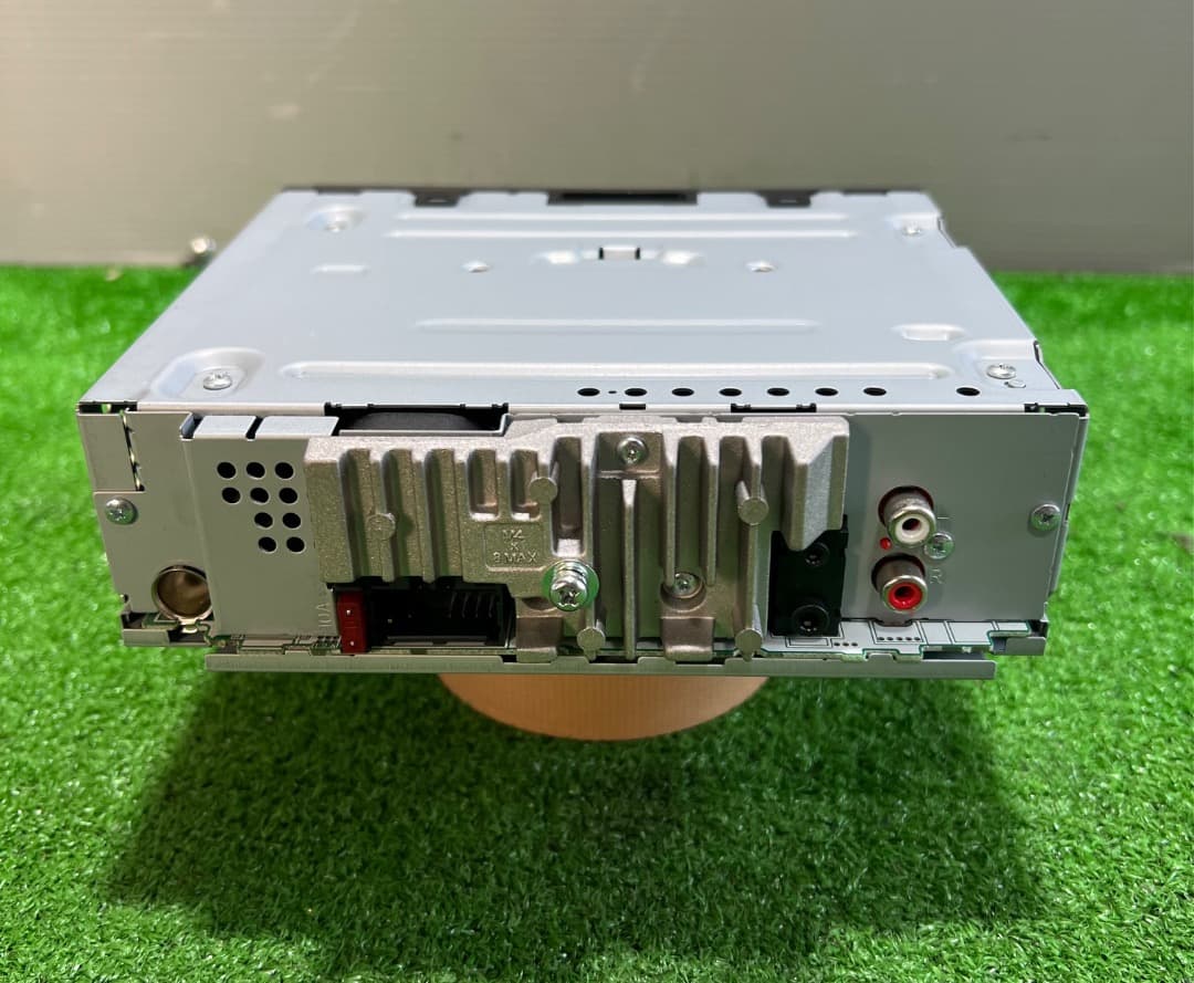 パイオニア DEH-5600 オーディオ USB/CD/Bluetooth対応。