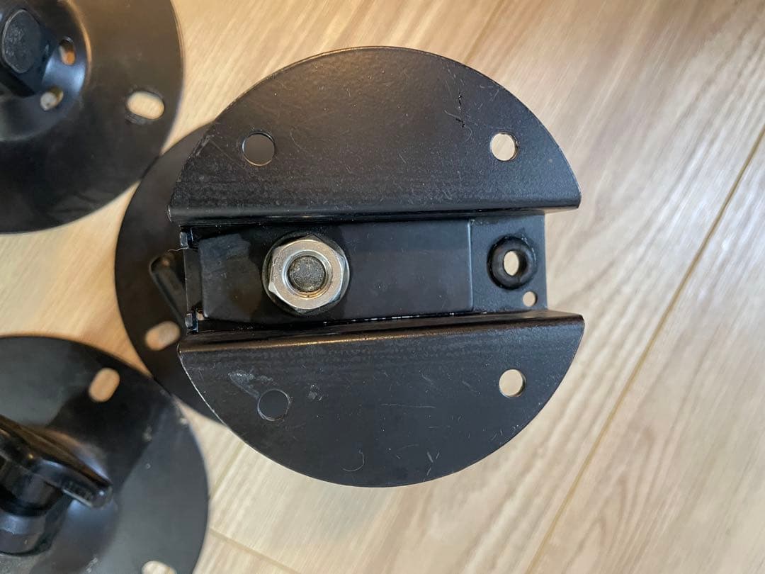 BOSE 301-AV MONITOR　スピーカー 天吊金具CB33 4個