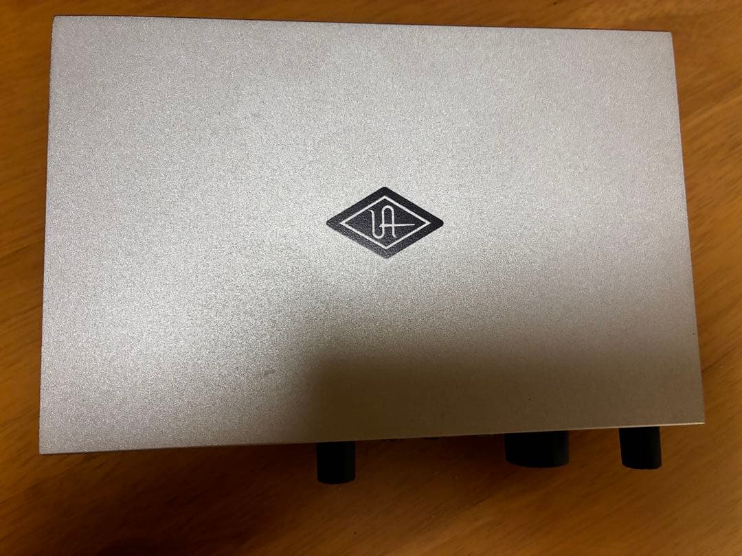 ユニバーサルオーディオVOLT 2 USBオーディオインターフェイス