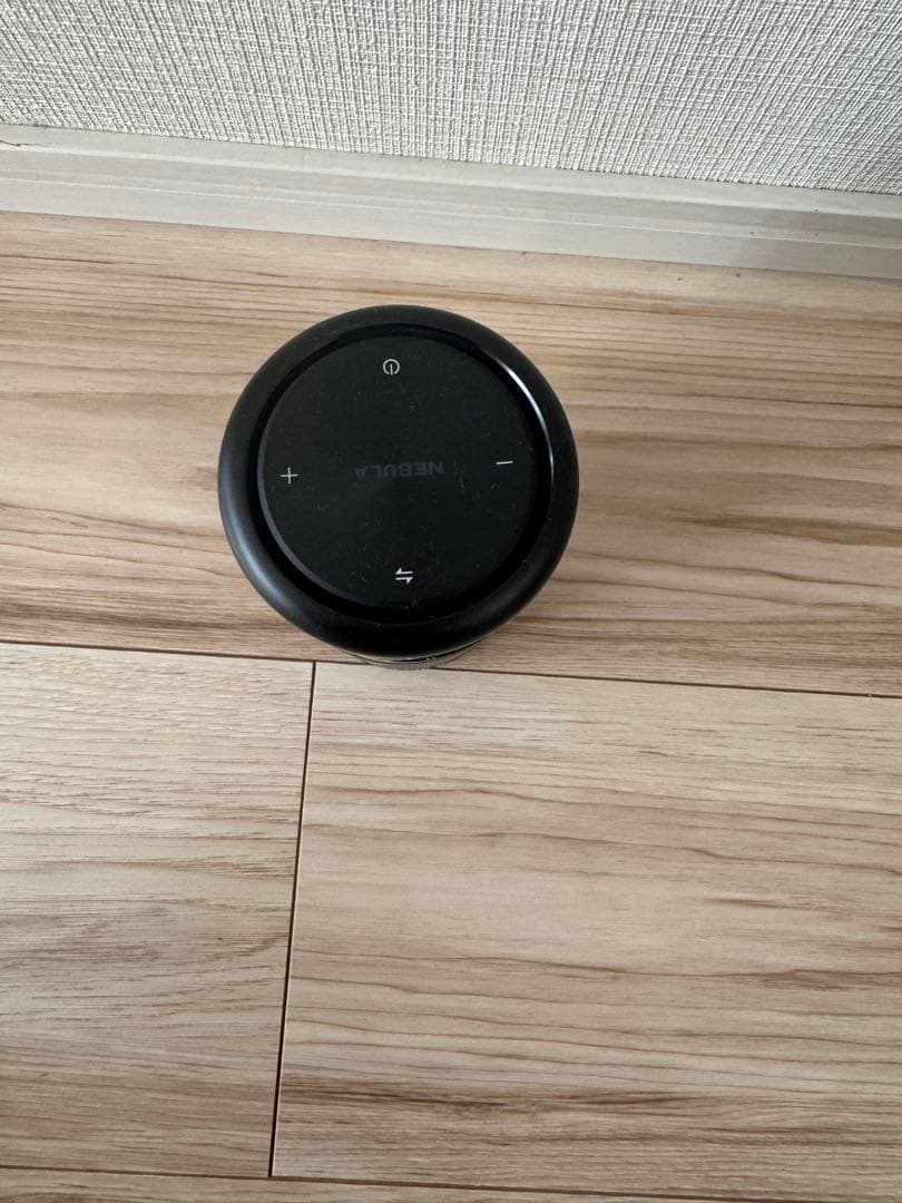 NEBULA プロジェクター本体