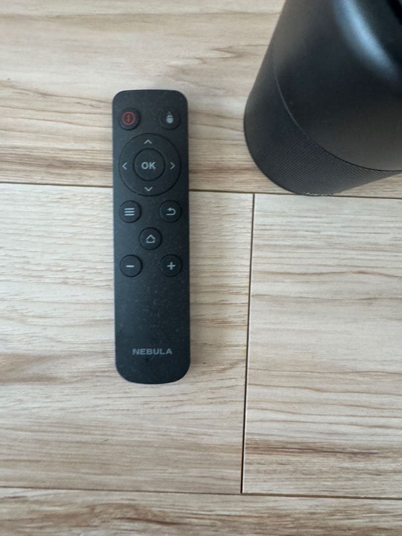 NEBULA プロジェクター本体