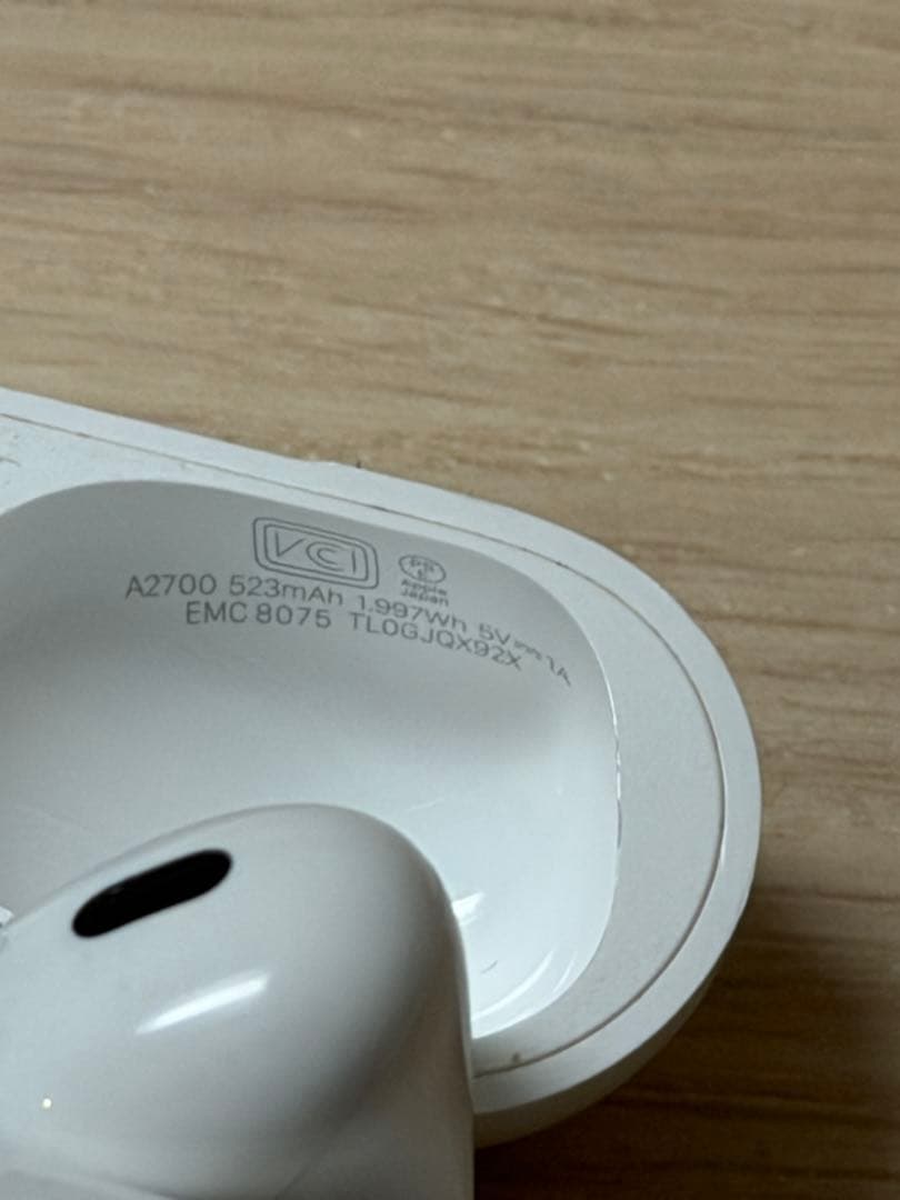 airpods pro2 magsafe対応　lightning充電端子