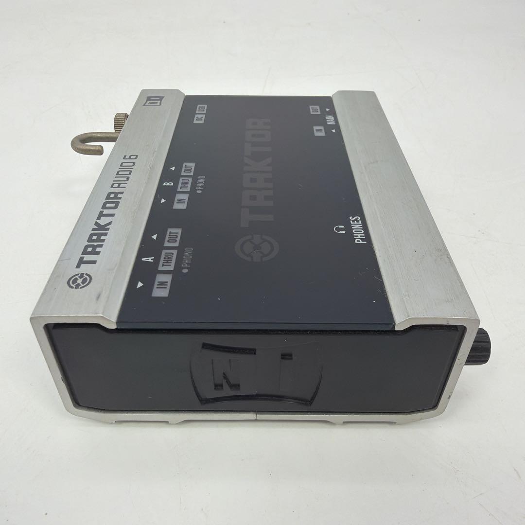 NATIVE INSTRUMENTS TRAKTOR AUDIO 6 オーディオ